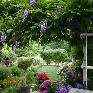 https://hotel-du-port-et-de-laven.inbrittany.com